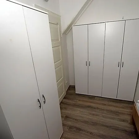 Monteurzimmer Kirchheim-teck Hostel *