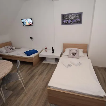 Vandrarhem Monteurzimmer Kirchheim-teck *