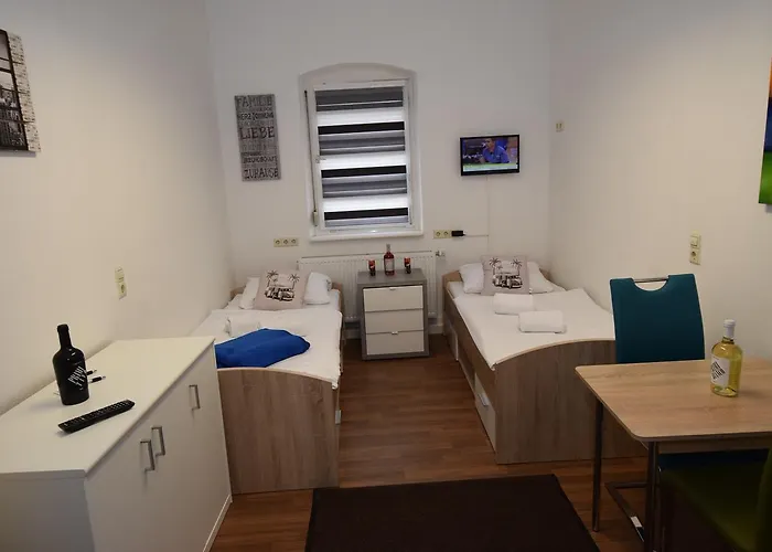 Monteurzimmer Kirchheim-teck كيرشهايم أونتر تيك