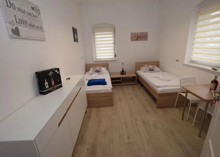 Monteurzimmer Kirchheim-teck بيت شباب كيرشهايم أونتر تيك